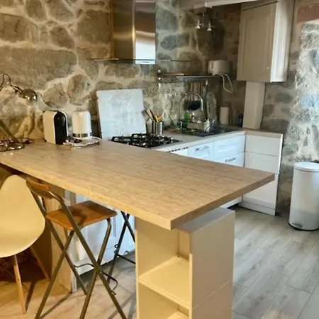 Lieux M - La Petite Maison Saint-Pierre-Eynac